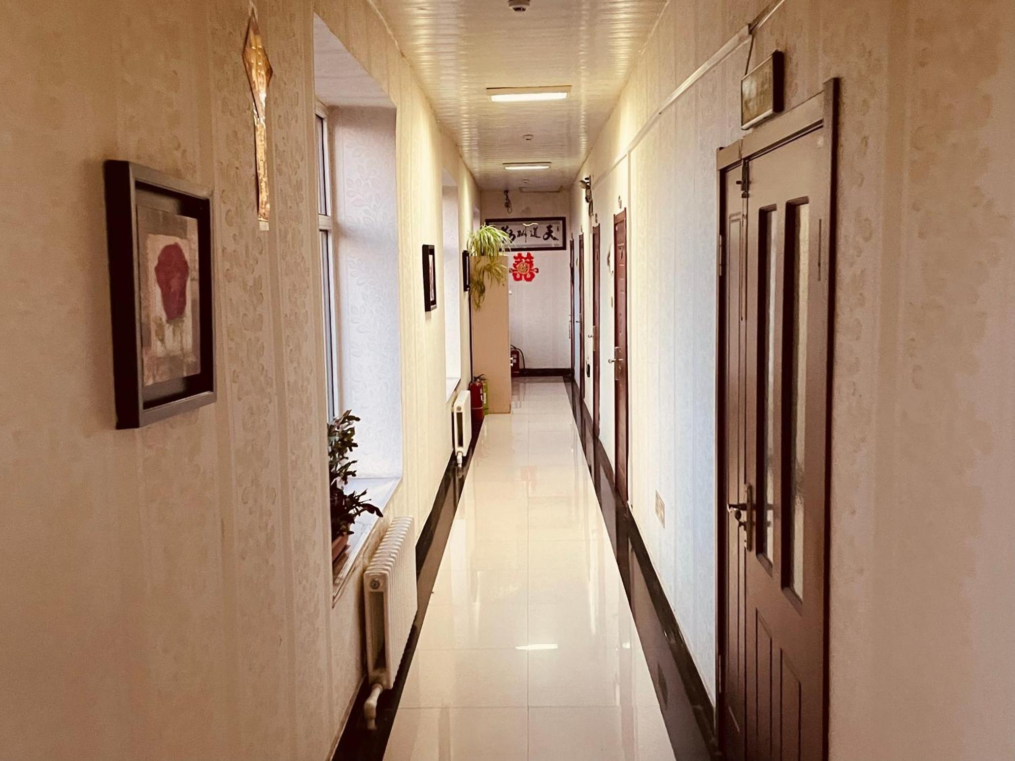 Hotel 哈尔滨机场东方红运宾馆 Extérieur photo
