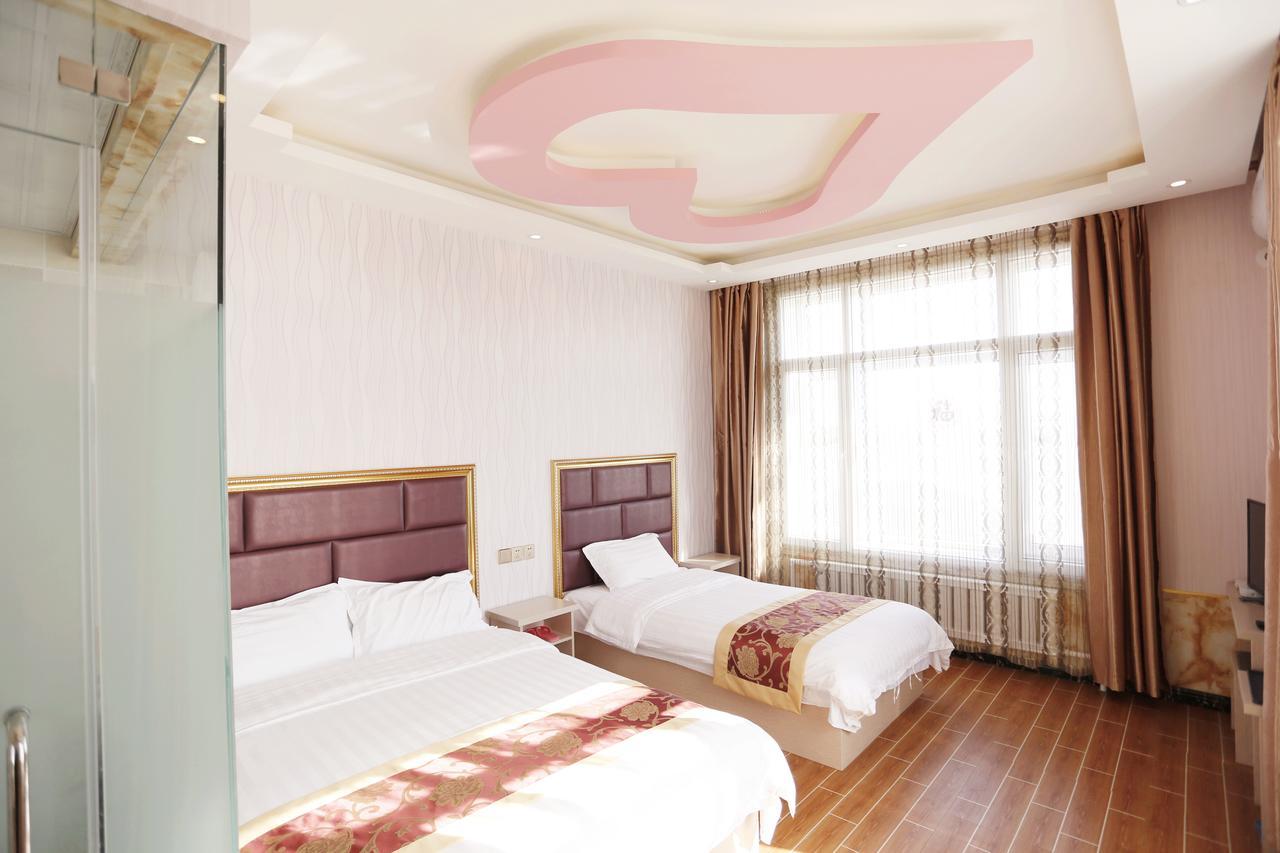 Hotel 哈尔滨机场东方红运宾馆 Extérieur photo