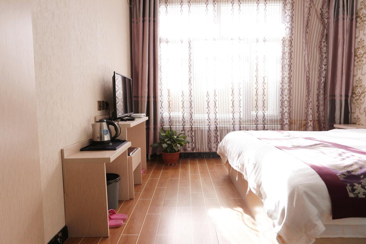 Hotel 哈尔滨机场东方红运宾馆 Extérieur photo